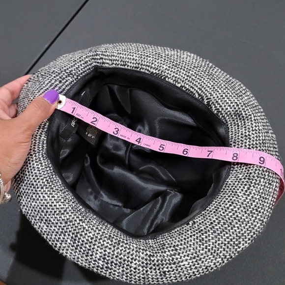 Arden B. Tweed Belt Bucket Hat - Picture 8 of 8